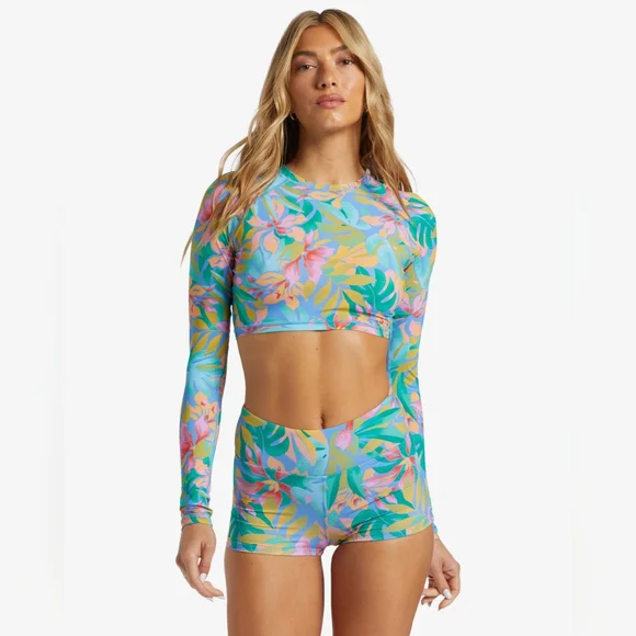 Billabong Tropic Daze Cropped Rashguard & Marina High Waist Surf Shorts Set - Picture 6 of 15